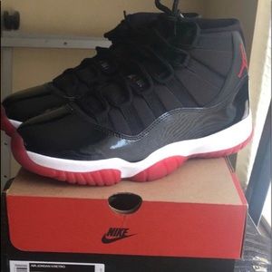 Jordan 11s